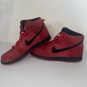 Nike Red and Black Athletic Shoes
